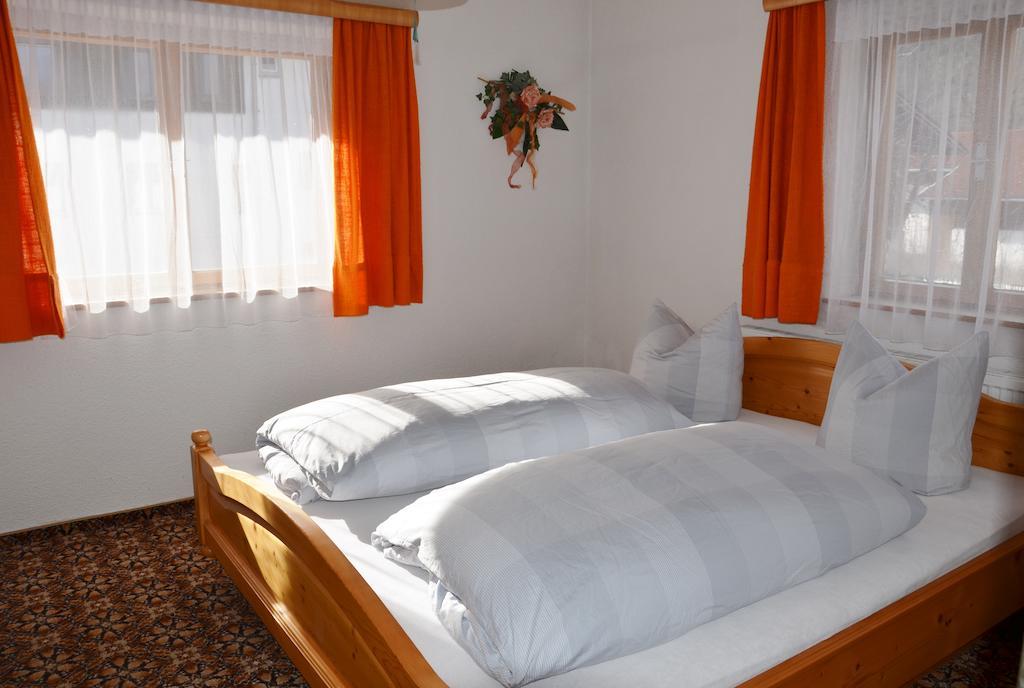 Sonnenheim Vila Forchach Quarto foto