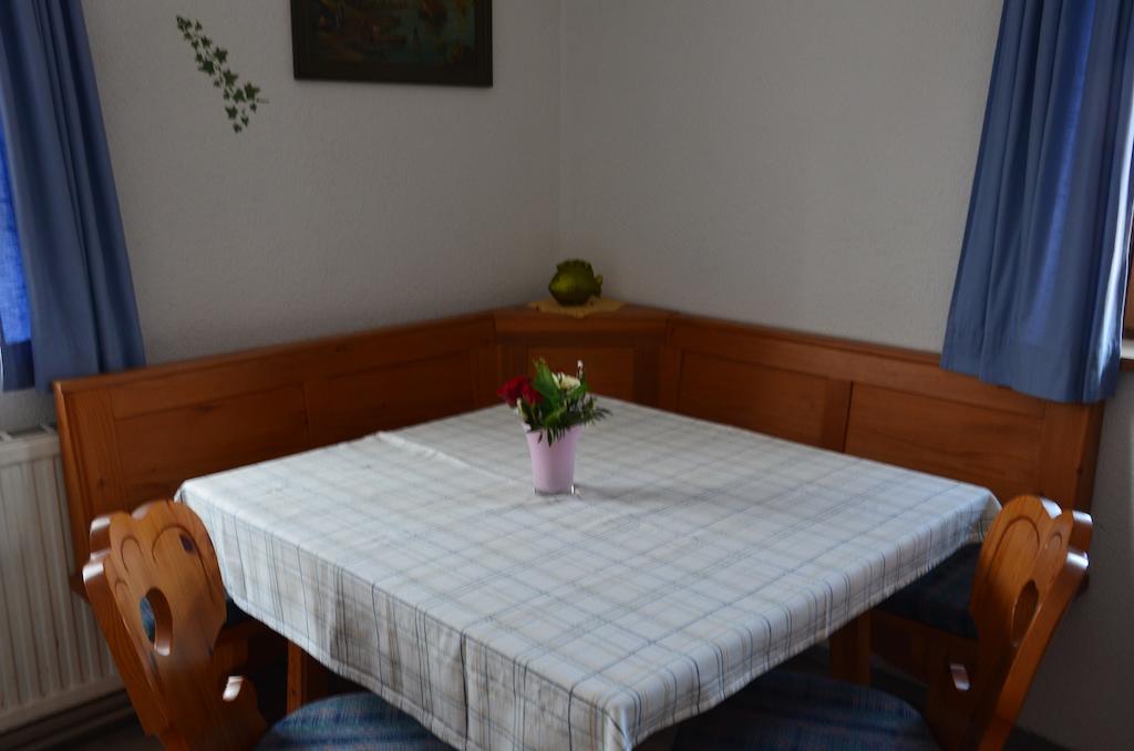 Sonnenheim Vila Forchach Quarto foto